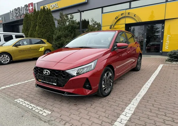 samochody osobowe Hyundai i20 cena 82950 przebieg: 572, rok produkcji 2023 z Bystrzyca Kłodzka